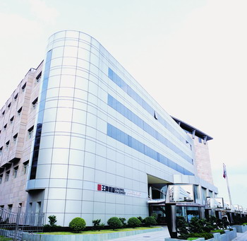 集团总部大楼